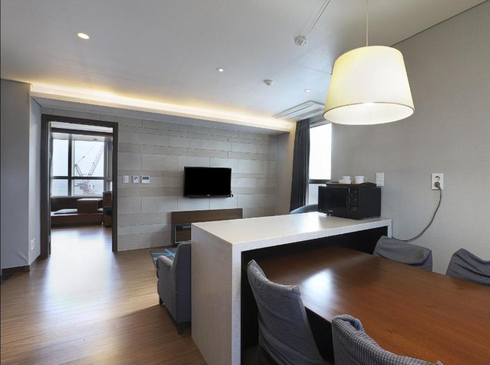 Haeundae Wide Ocean View & Residence بوسان المظهر الخارجي الصورة
